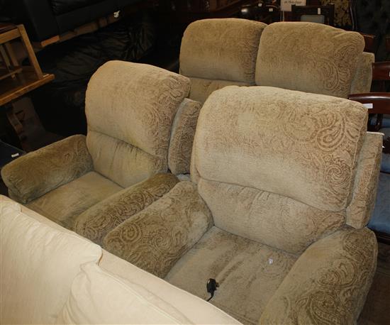 Three piece lounge suite